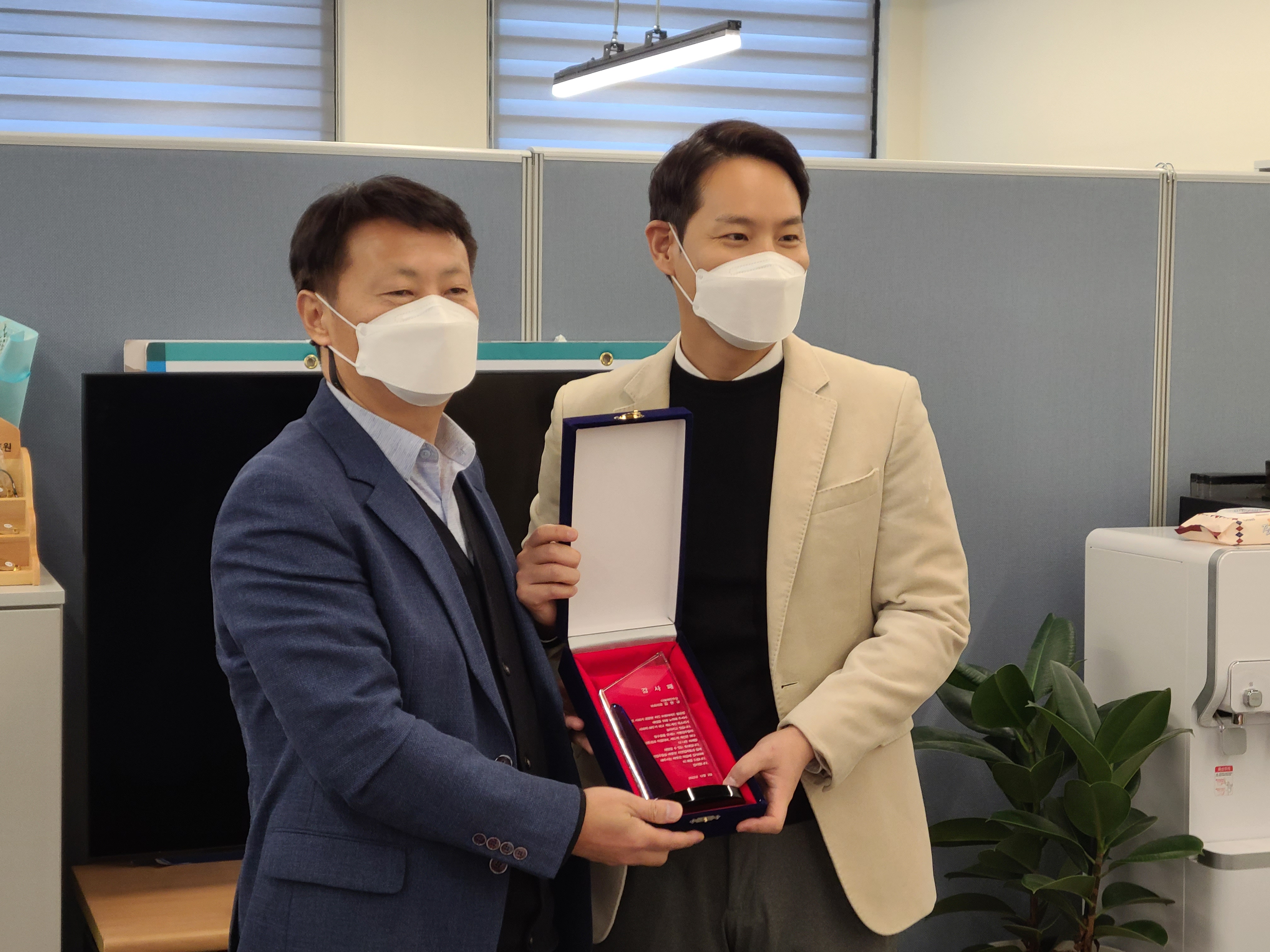 KakaoTalk_20230106_113729510_01.jpg
